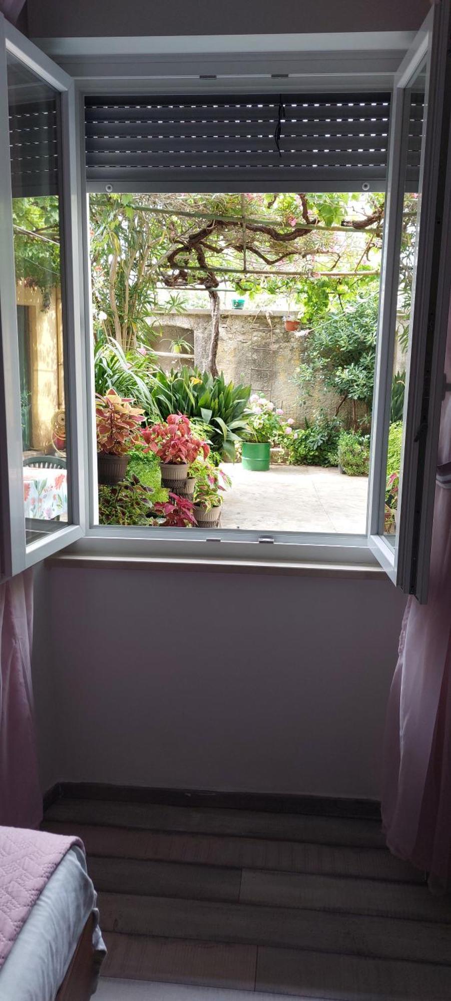 Apartment Amfiteatar Moris Pola Esterno foto